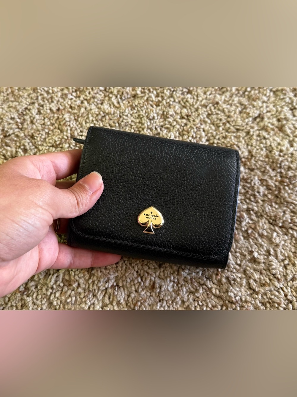 NWOT kate spade Black Pebbled Leather Wallet with Gold Spade Accent